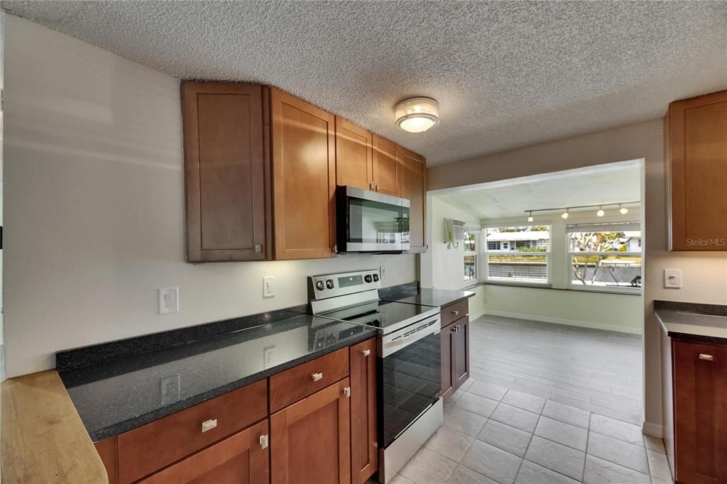 Active With Contract: $365,000 (3 beds, 2 baths, 1529 Square Feet)