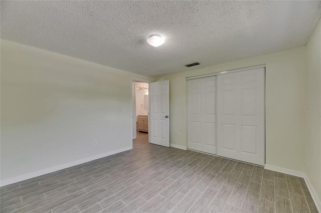 Active With Contract: $365,000 (3 beds, 2 baths, 1529 Square Feet)