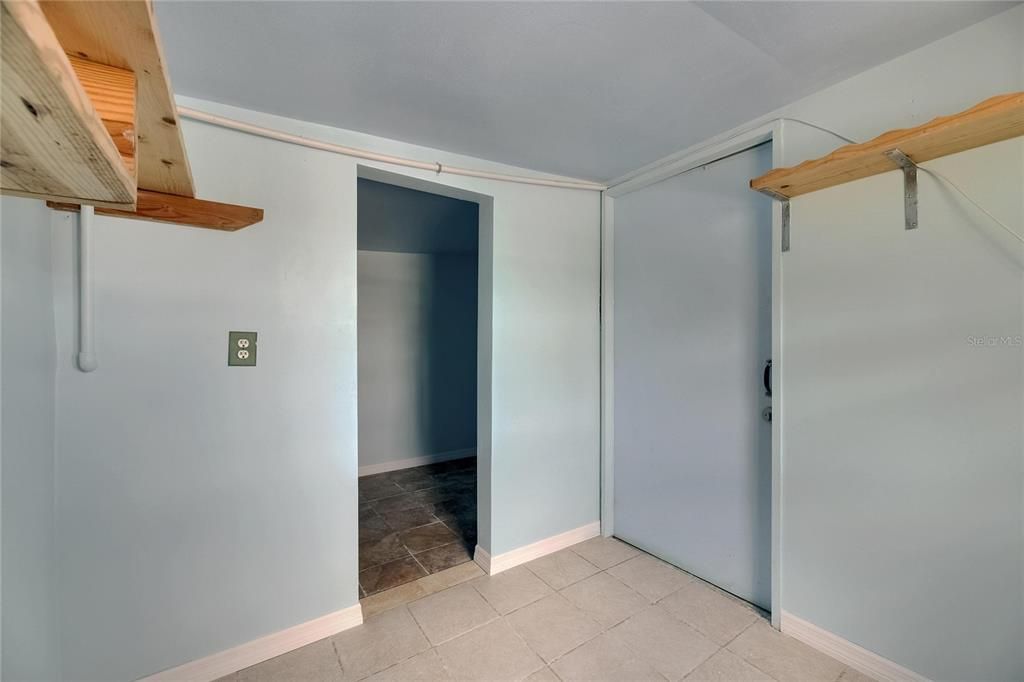 Active With Contract: $365,000 (3 beds, 2 baths, 1529 Square Feet)