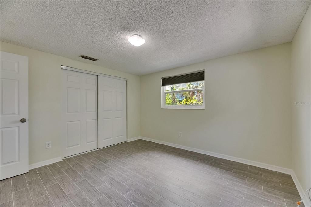 Active With Contract: $365,000 (3 beds, 2 baths, 1529 Square Feet)