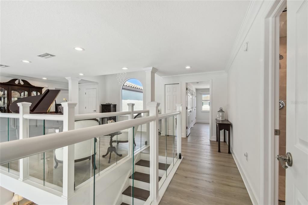 На продажу: $2,599,000 (5 спален, 5 ванн, 3793 Квадратных фут)