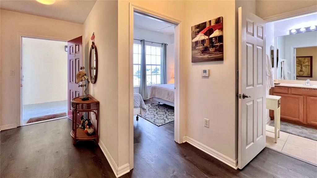 Activo con contrato: $485,000 (3 camas, 2 baños, 1460 Pies cuadrados)