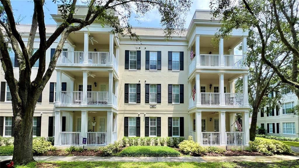 Activo con contrato: $485,000 (3 camas, 2 baños, 1460 Pies cuadrados)