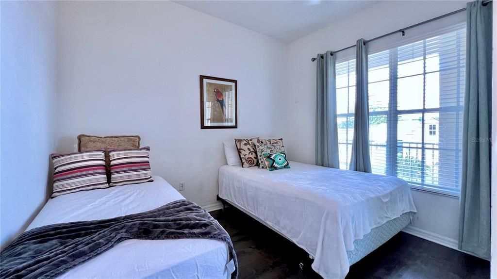 Activo con contrato: $485,000 (3 camas, 2 baños, 1460 Pies cuadrados)