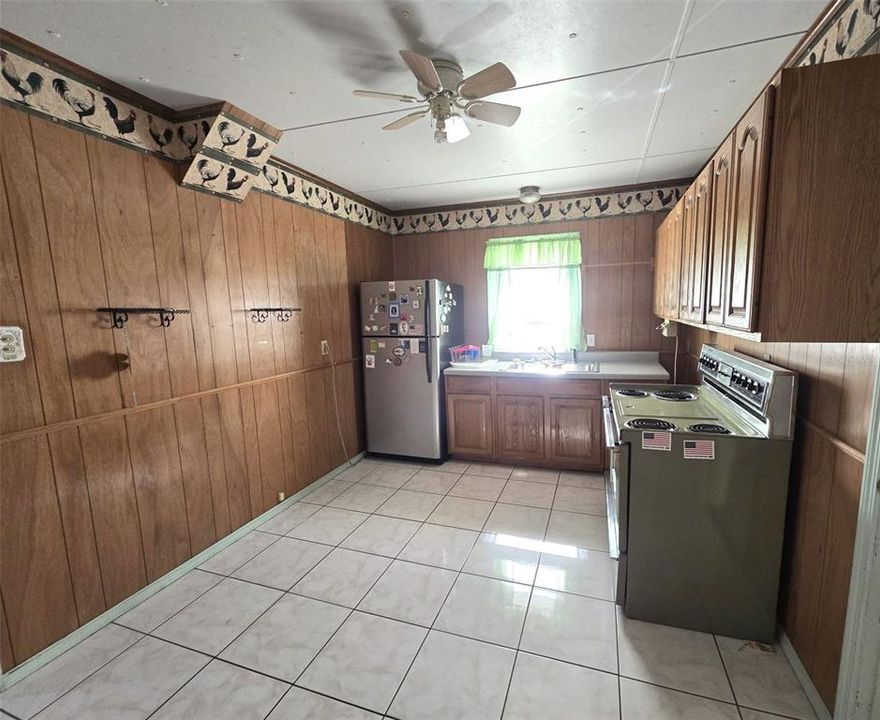 待售: $734,900 (3 贝兹, 1 浴室, 1364 平方英尺)