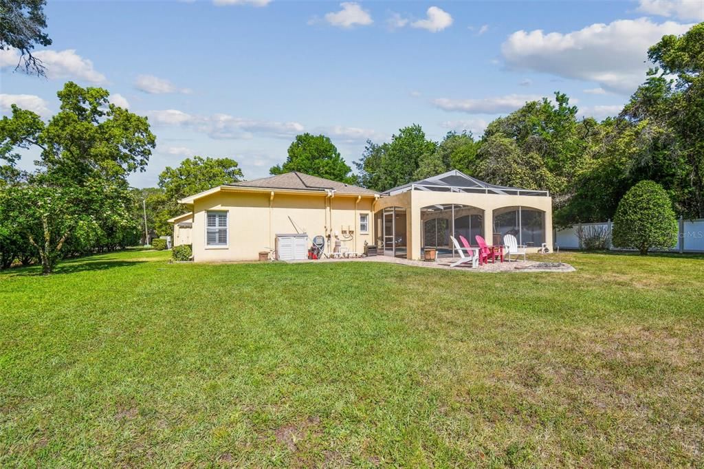 Activo con contrato: $499,900 (4 camas, 3 baños, 2474 Pies cuadrados)