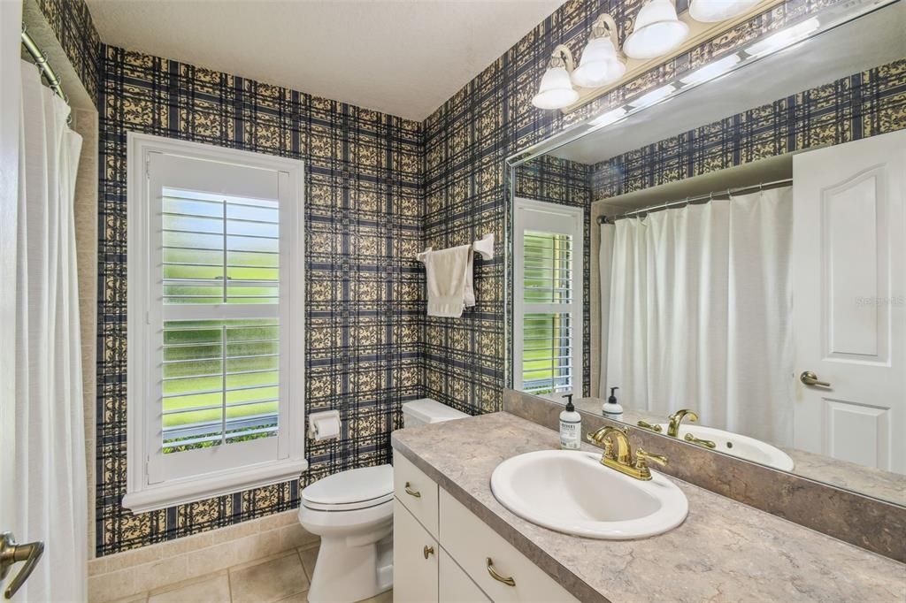 Activo con contrato: $499,900 (4 camas, 3 baños, 2474 Pies cuadrados)