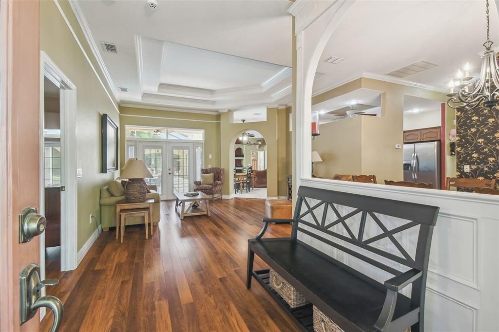 Activo con contrato: $499,900 (4 camas, 3 baños, 2474 Pies cuadrados)