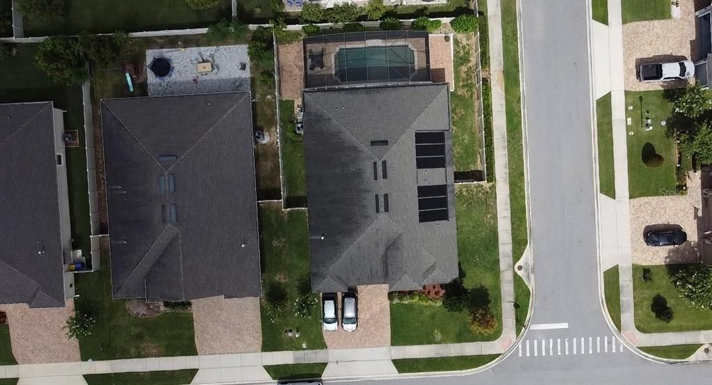 Под контрактом: $675,000 (4 спален, 3 ванн, 2528 Квадратных фут)