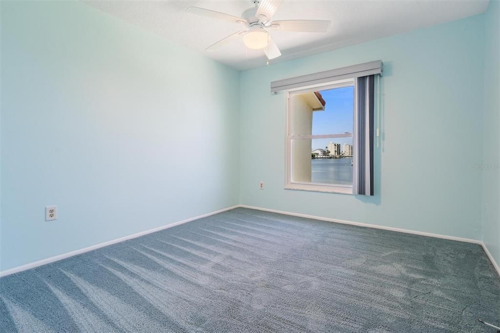 待售: $560,000 (3 贝兹, 2 浴室, 1558 平方英尺)