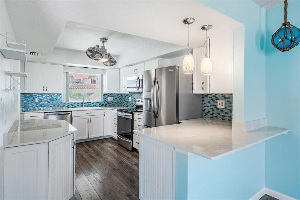 待售: $560,000 (3 贝兹, 2 浴室, 1558 平方英尺)