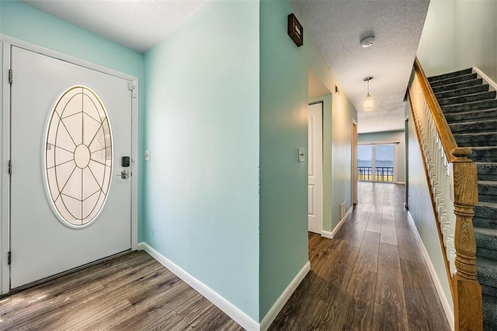 待售: $560,000 (3 贝兹, 2 浴室, 1558 平方英尺)