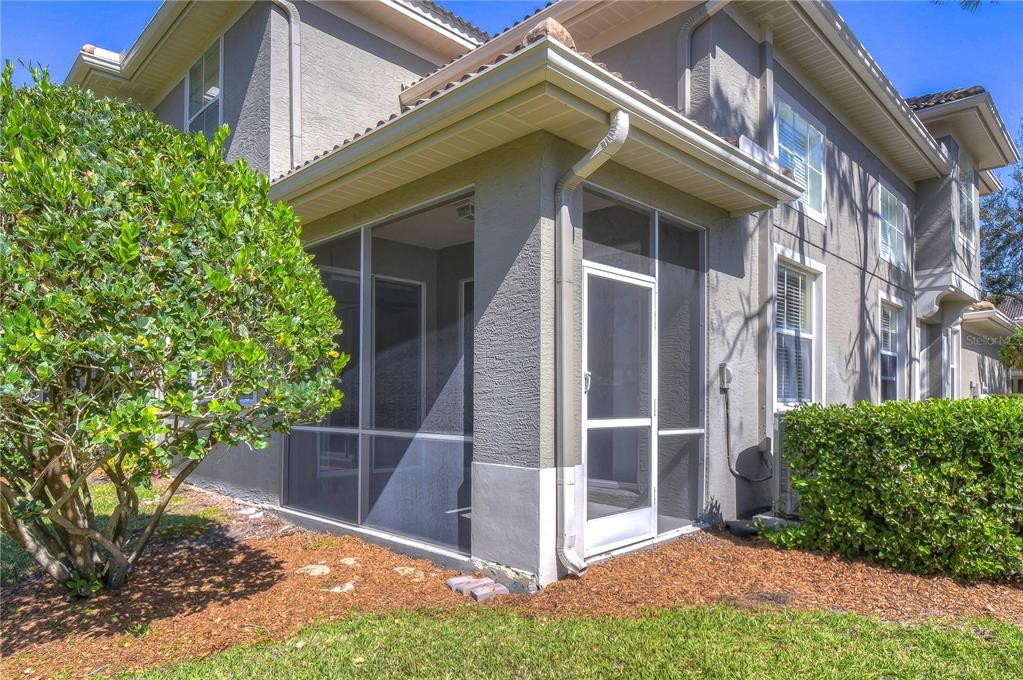 En Venta: $470,000 (3 camas, 2 baños, 2027 Pies cuadrados)