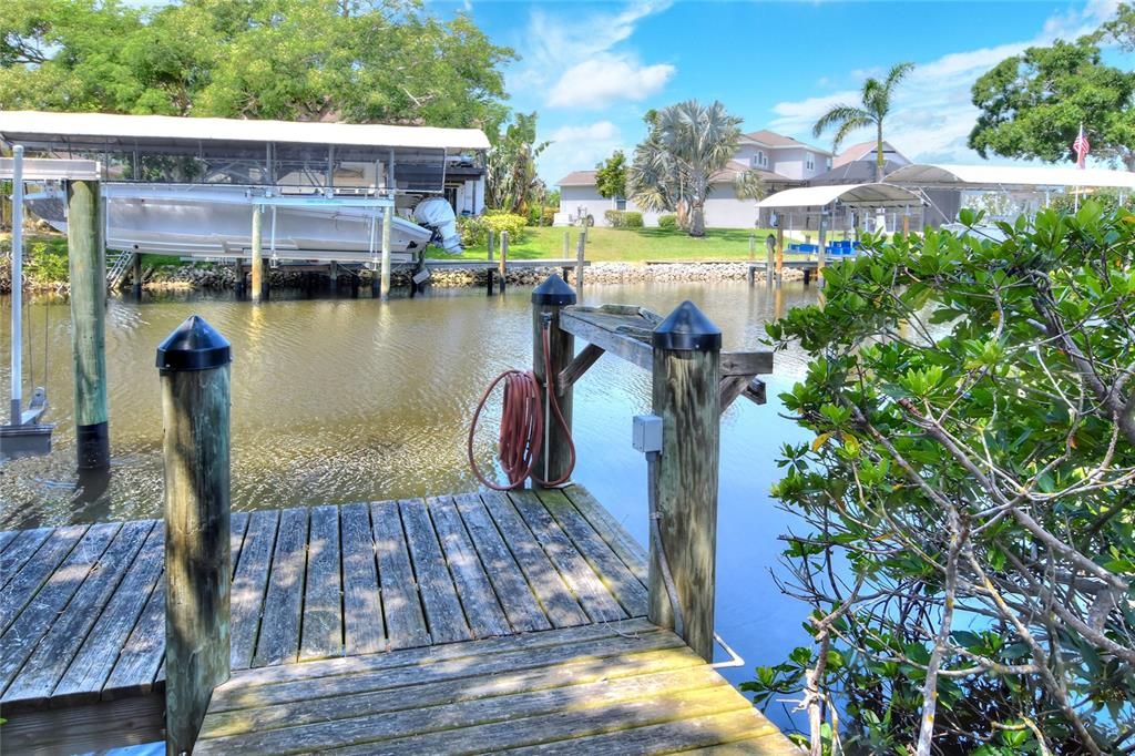 For Sale: $799,000 (3 beds, 2 baths, 2388 Square Feet)