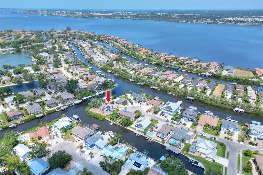 For Sale: $799,000 (3 beds, 2 baths, 2388 Square Feet)