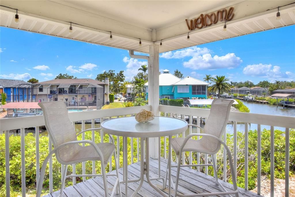 For Sale: $799,000 (3 beds, 2 baths, 2388 Square Feet)