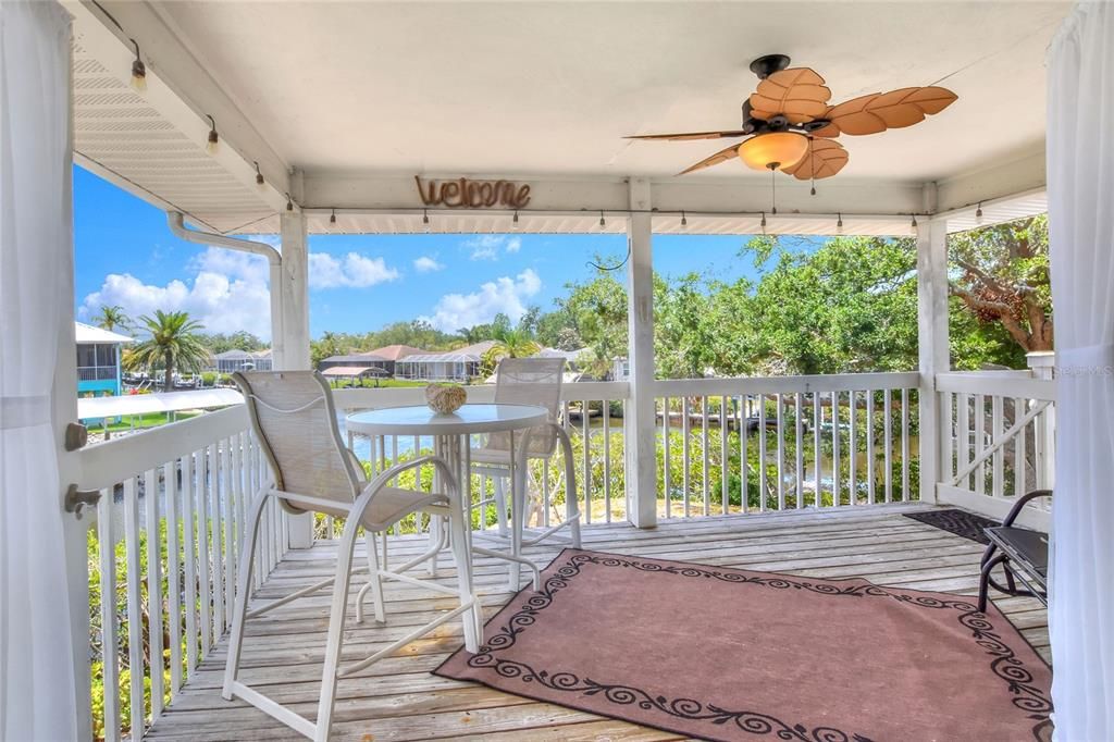 For Sale: $799,000 (3 beds, 2 baths, 2388 Square Feet)