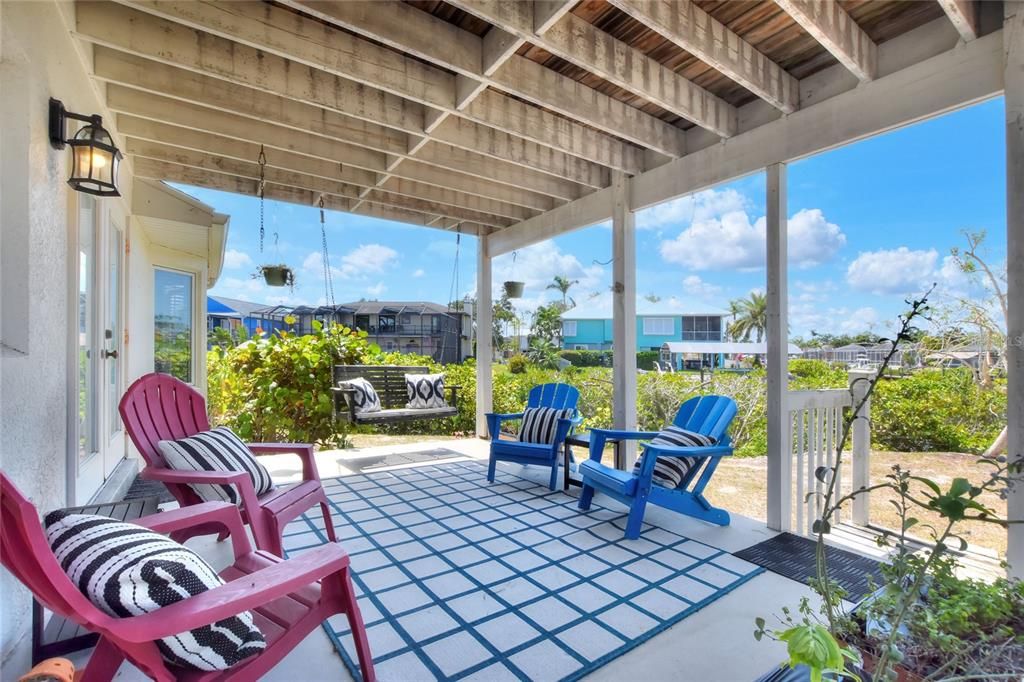 For Sale: $799,000 (3 beds, 2 baths, 2388 Square Feet)