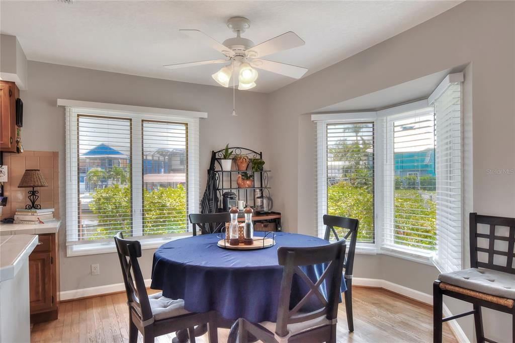 For Sale: $799,000 (3 beds, 2 baths, 2388 Square Feet)