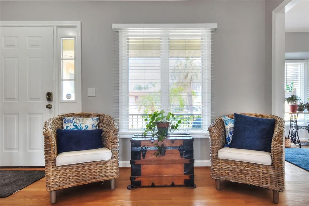 For Sale: $799,000 (3 beds, 2 baths, 2388 Square Feet)