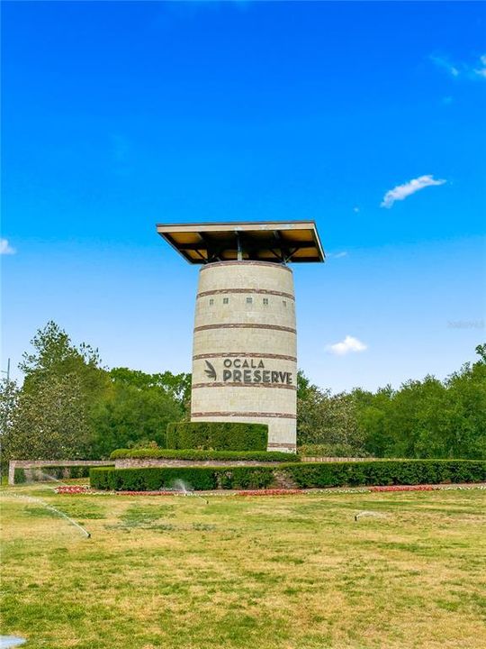 Activo con contrato: $240,000 (2 camas, 2 baños, 1454 Pies cuadrados)