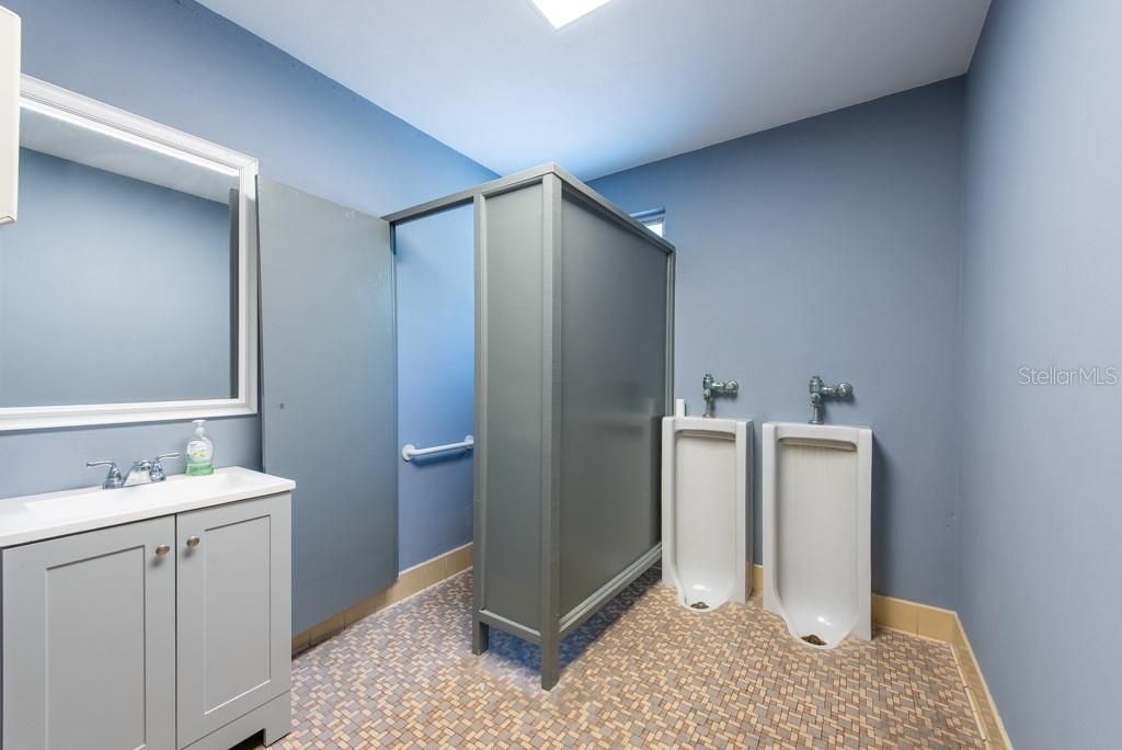 For Sale: $1,875,000 (0 beds, 0 baths, 7180 Square Feet)