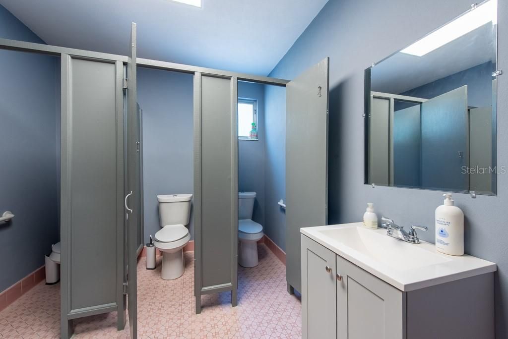 For Sale: $1,875,000 (0 beds, 0 baths, 7180 Square Feet)