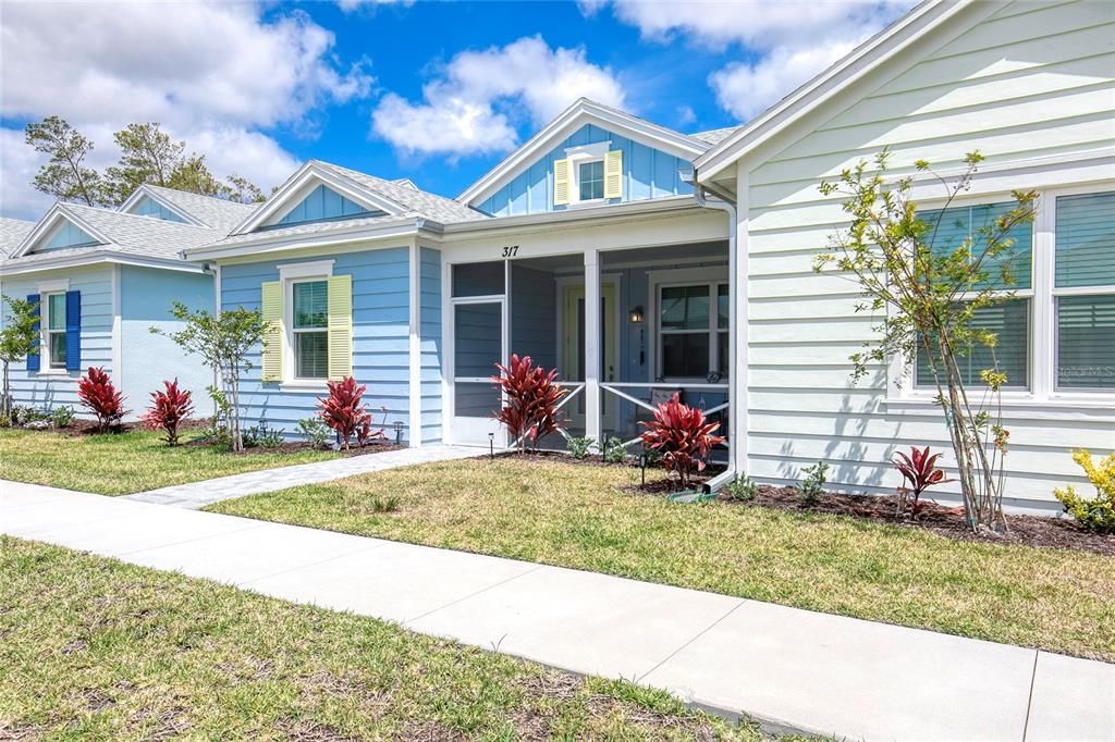 Activo con contrato: $369,000 (2 camas, 2 baños, 1321 Pies cuadrados)