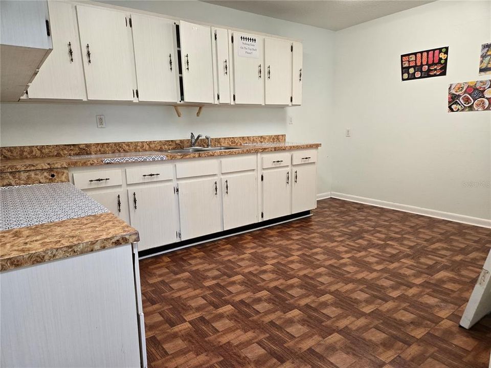 На продажу: $1,898,000 (0 спален, 0 ванн, 8476 Квадратных фут)