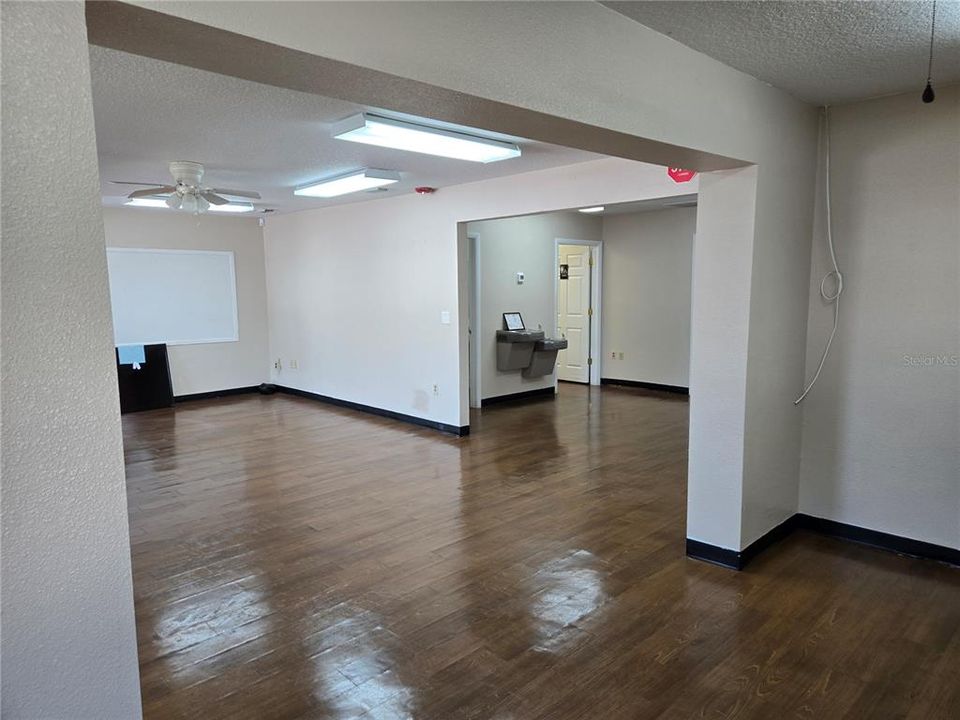 На продажу: $1,898,000 (0 спален, 0 ванн, 8476 Квадратных фут)