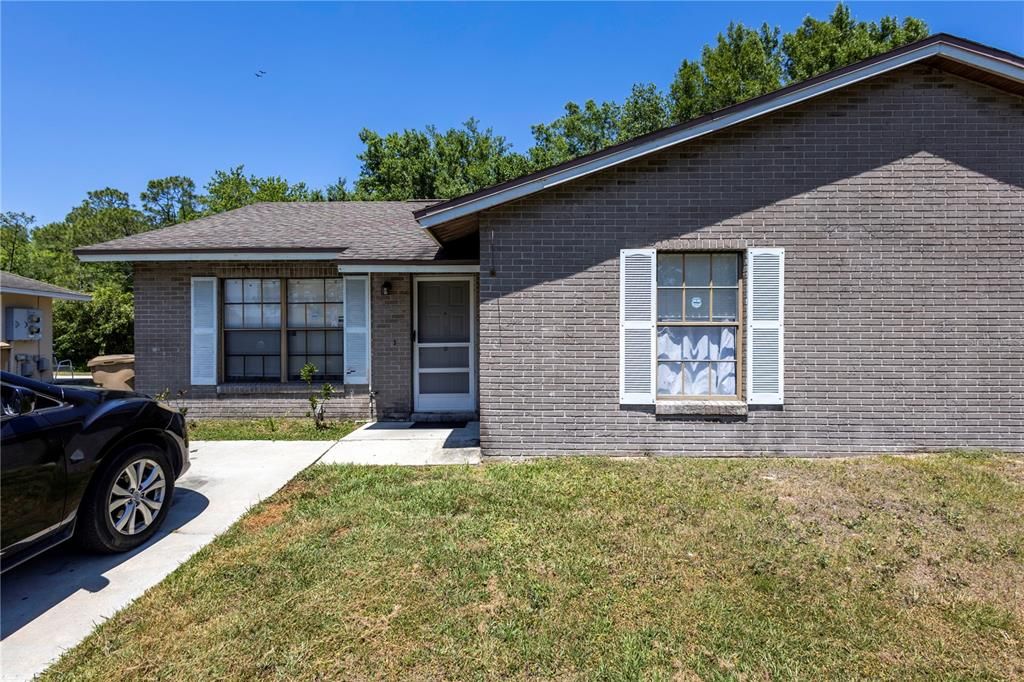 待售: $324,000 (4 贝兹, 0 浴室, 1958 平方英尺)