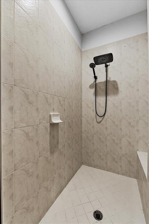 На продажу: $1,199,000 (5 спален, 4 ванн, 4853 Квадратных фут)