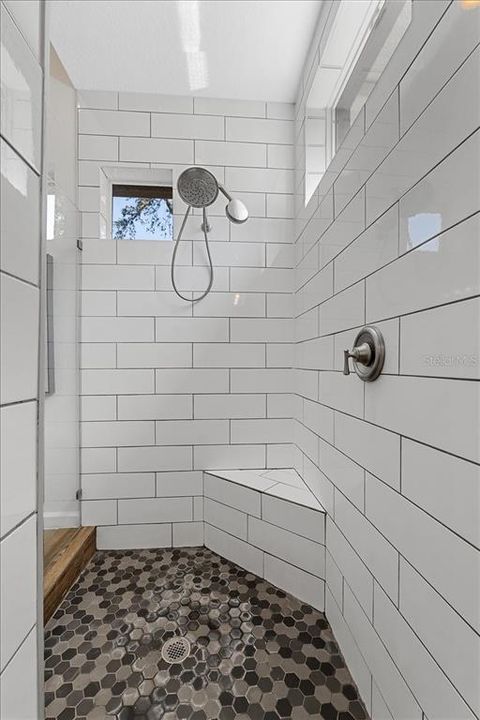 На продажу: $1,199,000 (5 спален, 4 ванн, 4853 Квадратных фут)