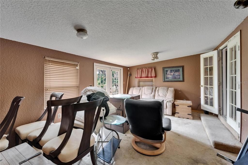 En Venta: $175,000 (3 camas, 2 baños, 1220 Pies cuadrados)