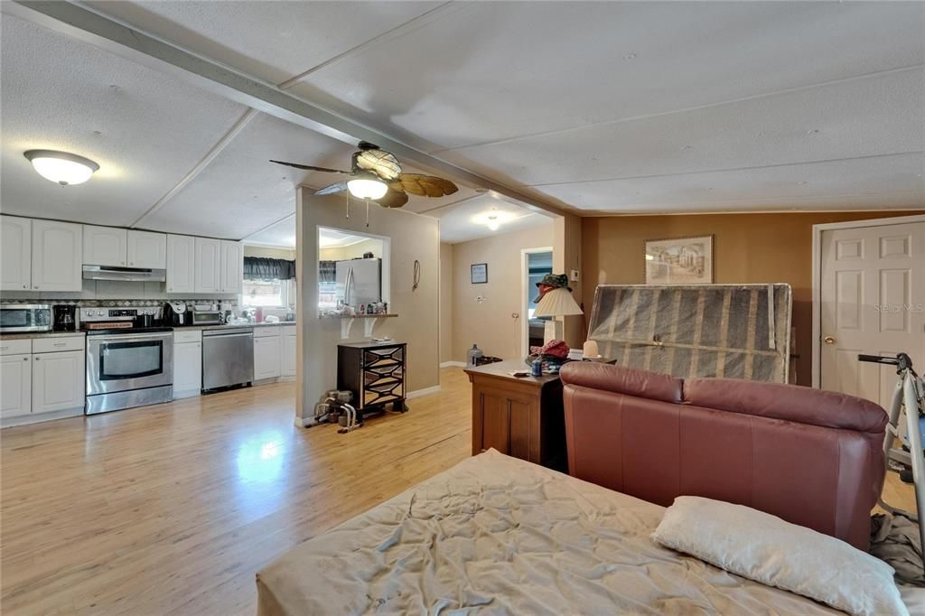 En Venta: $175,000 (3 camas, 2 baños, 1220 Pies cuadrados)