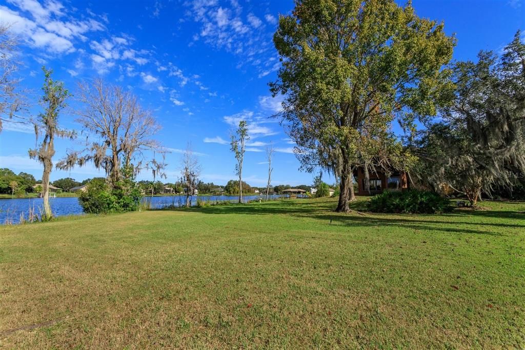 For Sale: $2,500,000 (4 beds, 4 baths, 4961 Square Feet)