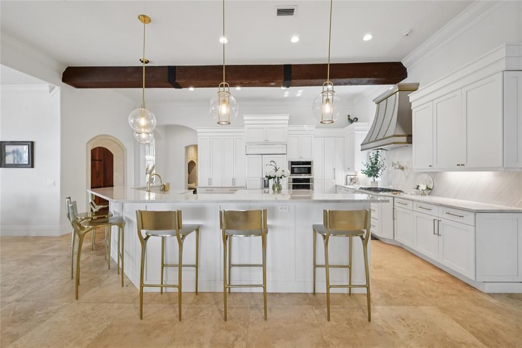 For Sale: $5,695,000 (5 beds, 5 baths, 6730 Square Feet)