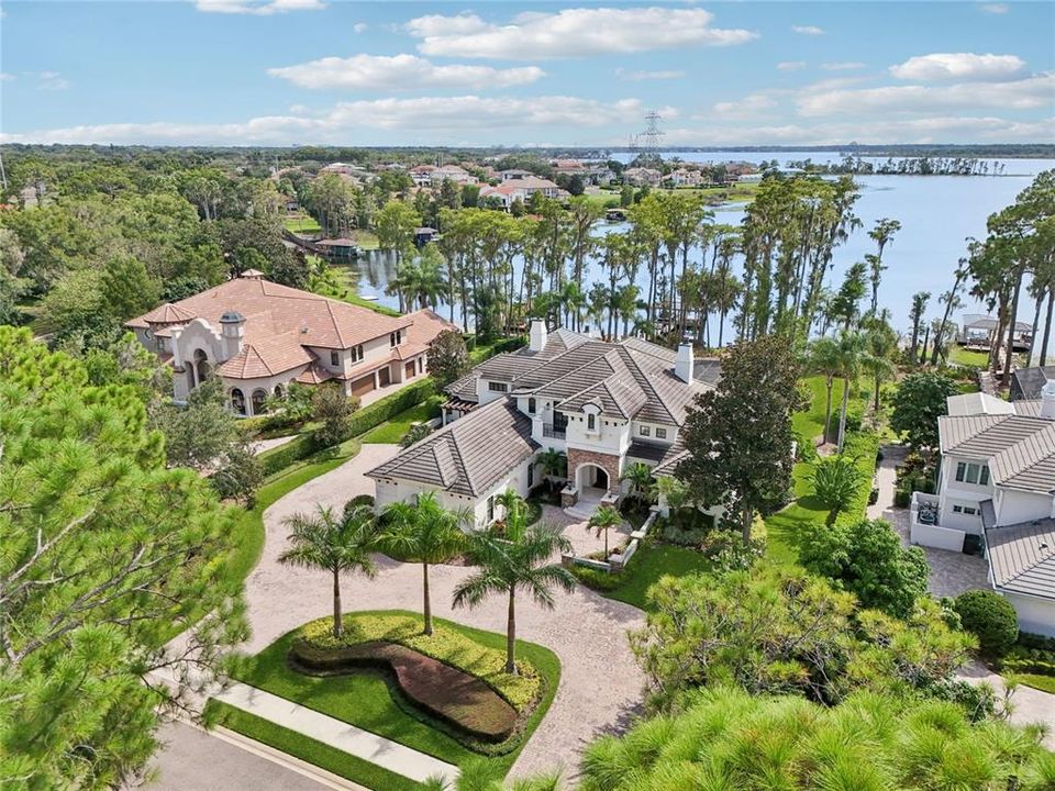 For Sale: $5,695,000 (5 beds, 5 baths, 6730 Square Feet)