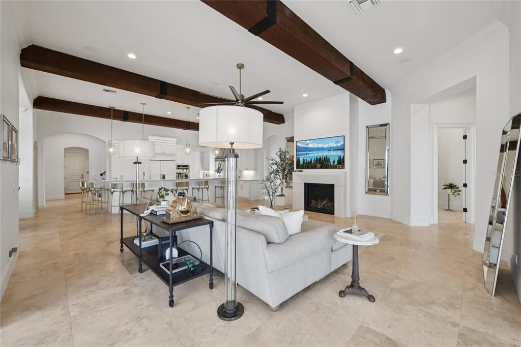 For Sale: $5,695,000 (5 beds, 5 baths, 6730 Square Feet)