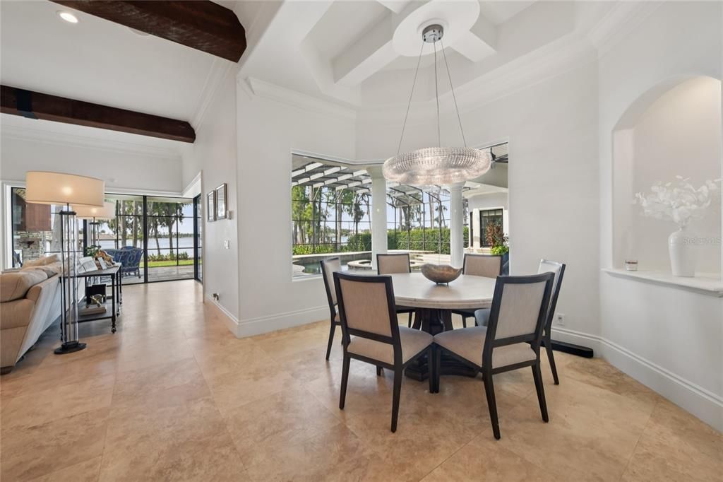 For Sale: $5,695,000 (5 beds, 5 baths, 6730 Square Feet)