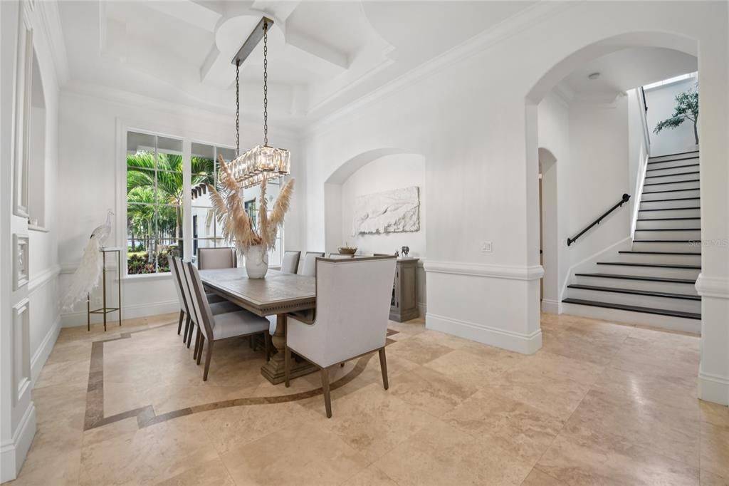 For Sale: $5,695,000 (5 beds, 5 baths, 6730 Square Feet)