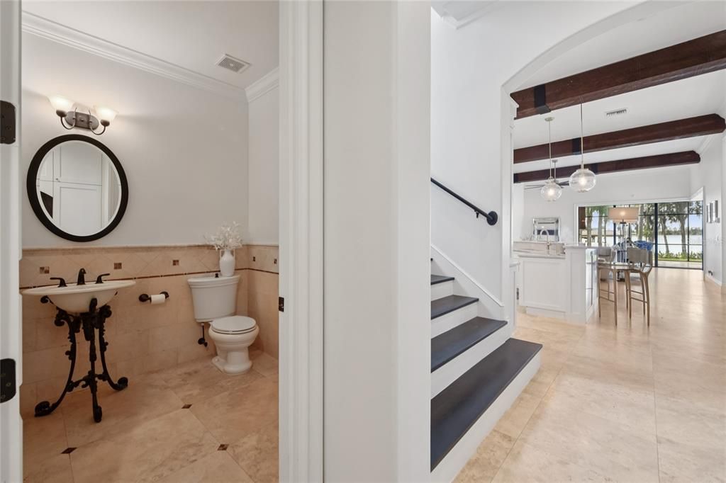 For Sale: $5,695,000 (5 beds, 5 baths, 6730 Square Feet)