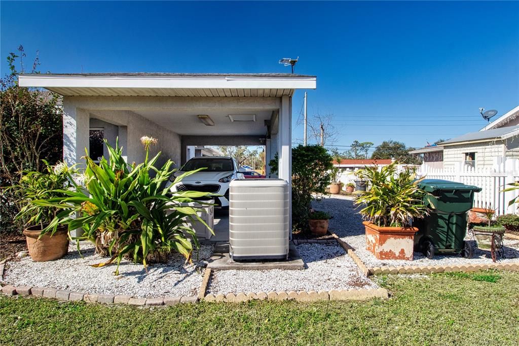 En Venta: $349,900 (0 camas, 0 baños, 1272 Pies cuadrados)