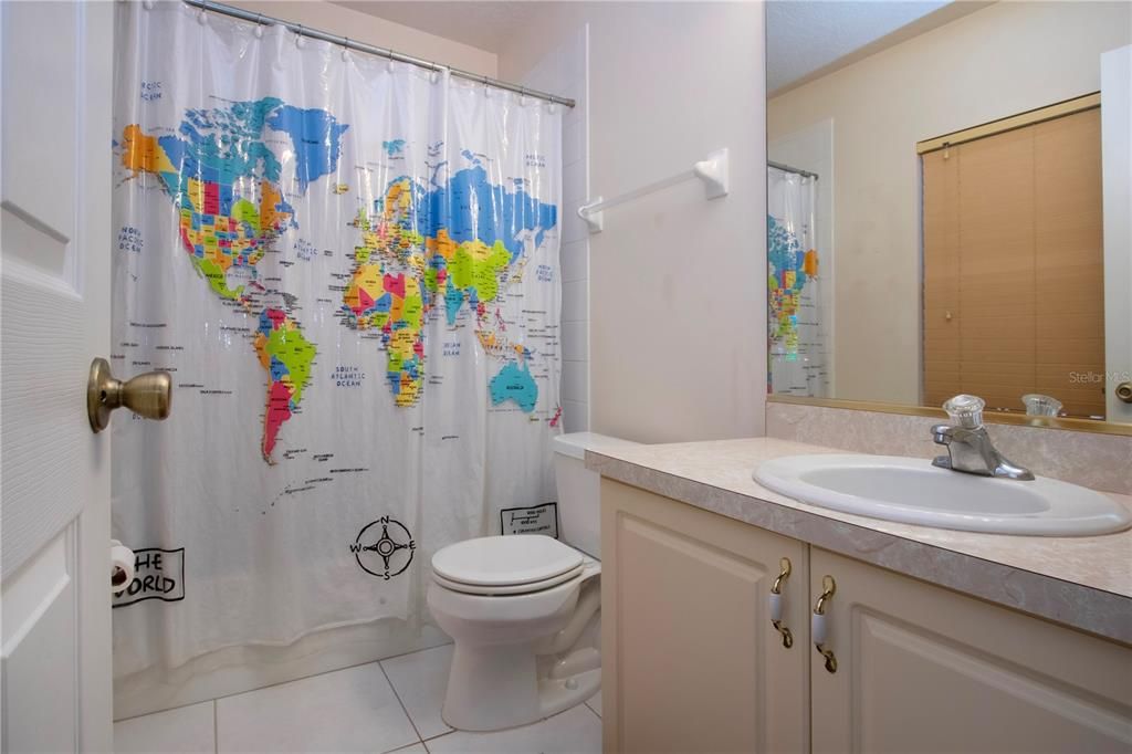 En Venta: $349,900 (0 camas, 0 baños, 1272 Pies cuadrados)