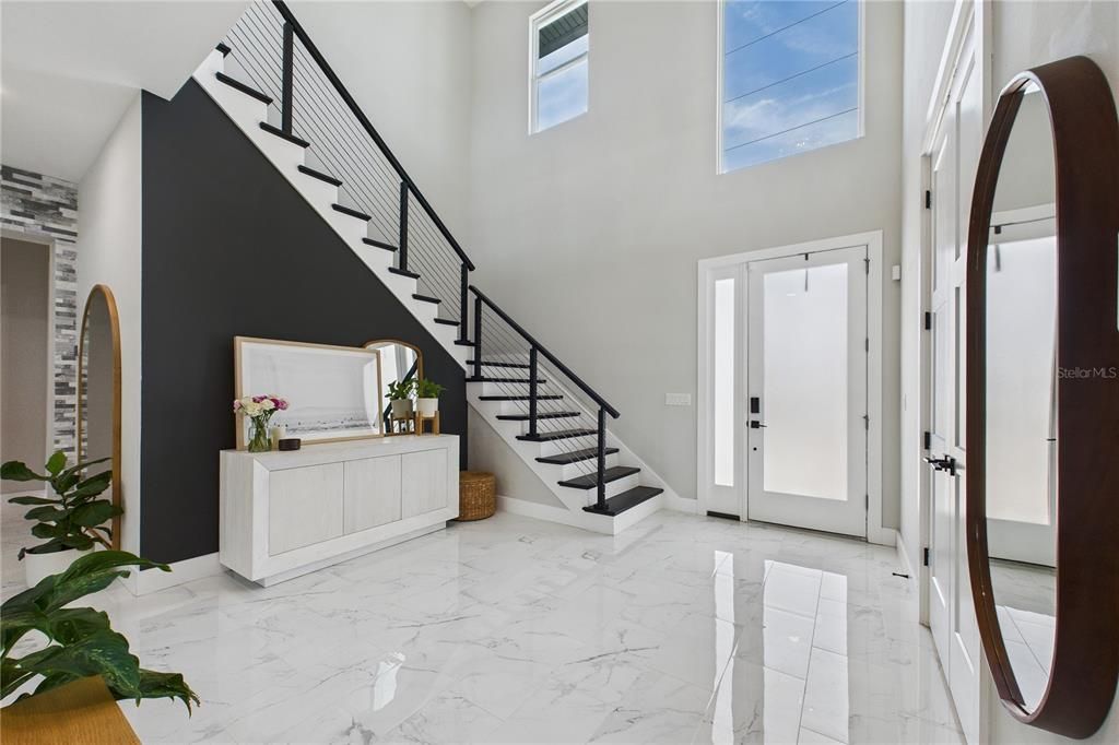 En Venta: $1,500,000 (7 camas, 3 baños, 4593 Pies cuadrados)