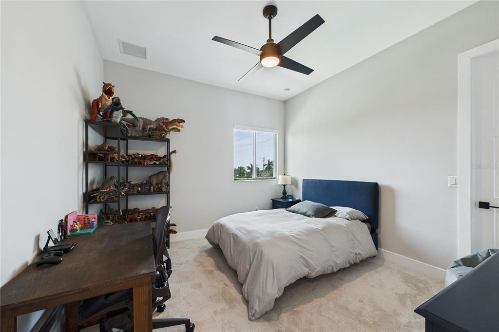 En Venta: $1,500,000 (7 camas, 3 baños, 4593 Pies cuadrados)