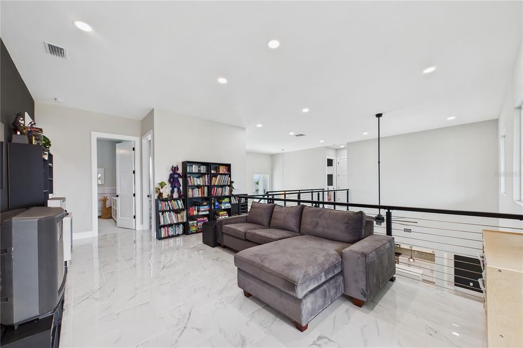 En Venta: $1,500,000 (7 camas, 3 baños, 4593 Pies cuadrados)