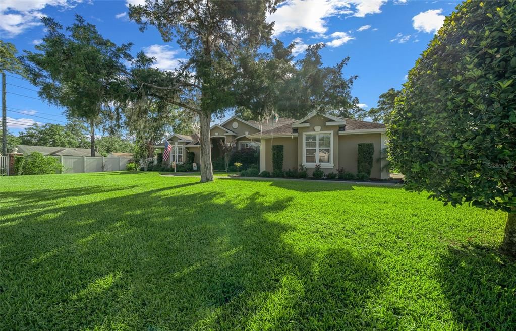 合同活跃: $419,900 (4 贝兹, 2 浴室, 2836 平方英尺)