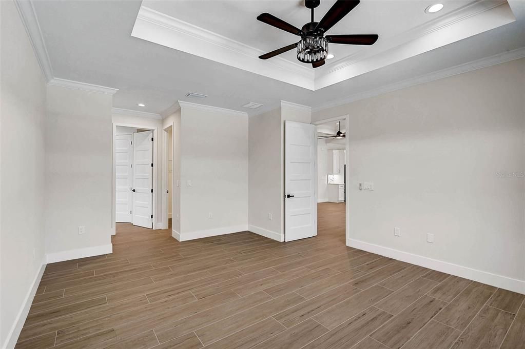 Active With Contract: $589,000 (3 beds, 2 baths, 2109 Square Feet)