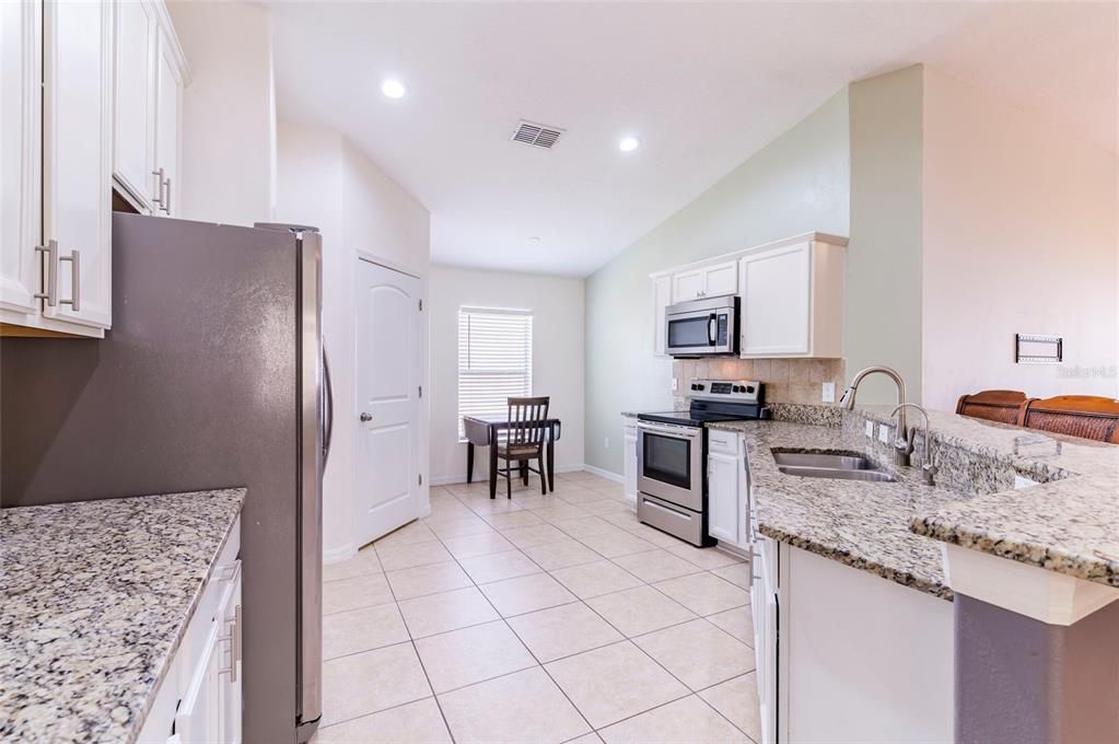 For Sale: $364,000 (4 beds, 3 baths, 2008 Square Feet)